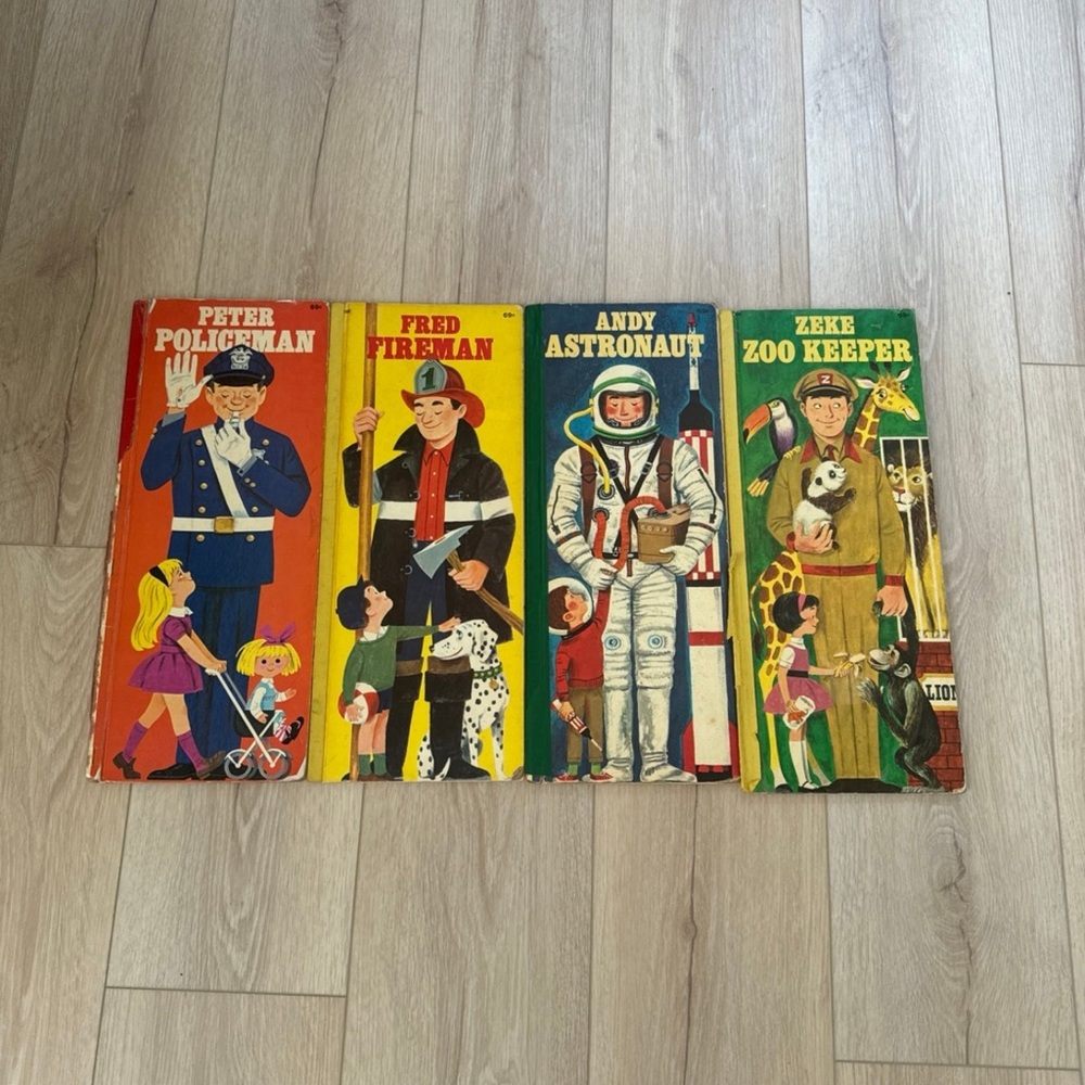 Lot 4 Vtg Golden Busy People Books Andy Astronaut Fred Fireman Zeke Zoo Police
